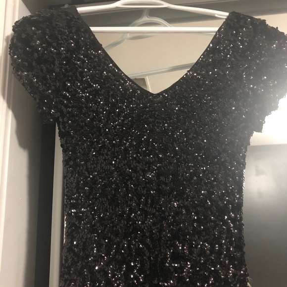 Beaded black dress - Picture 1 of 4